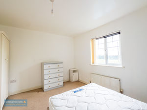 Bedroom- click for photo gallery